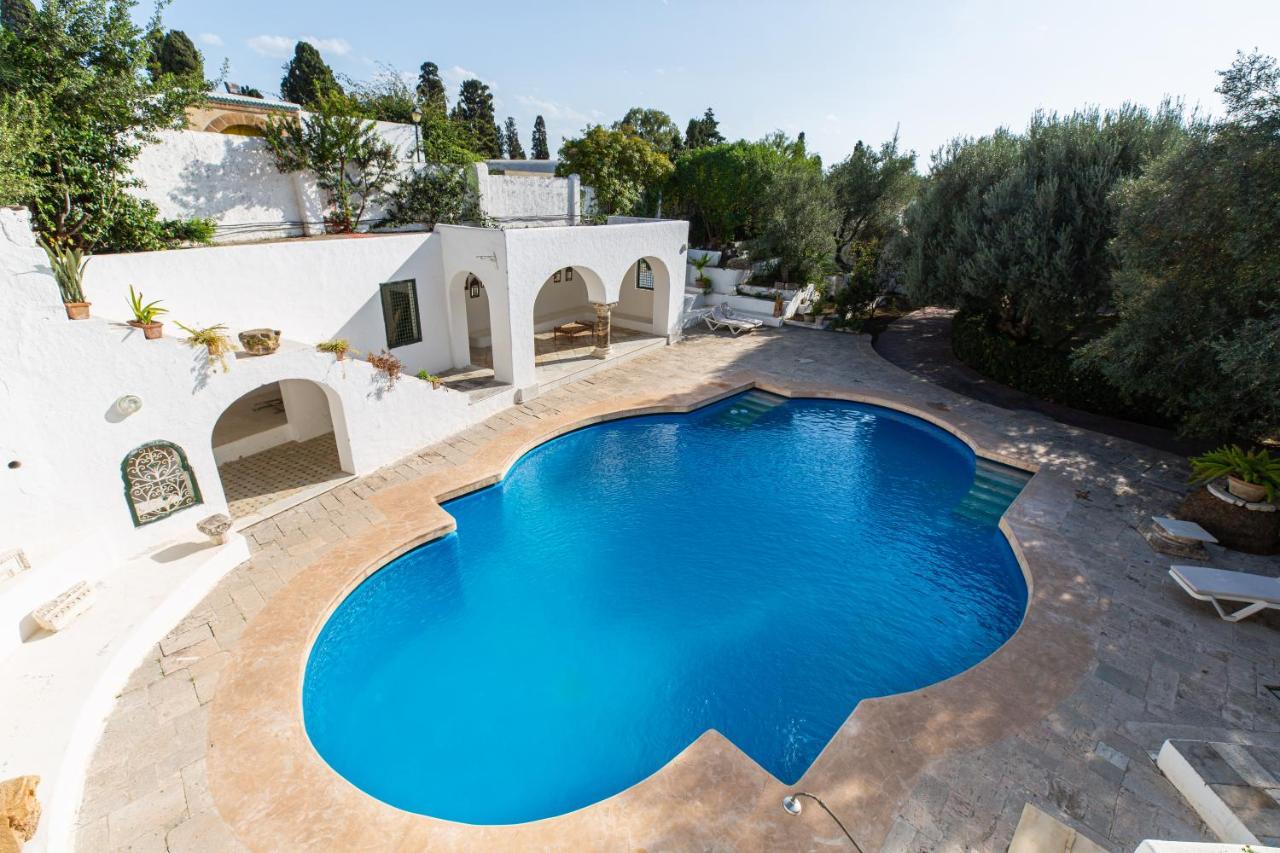 Lella Zohra, Studio Avec Piscine A Sidi Bou Said Bed & Breakfast Exterior foto